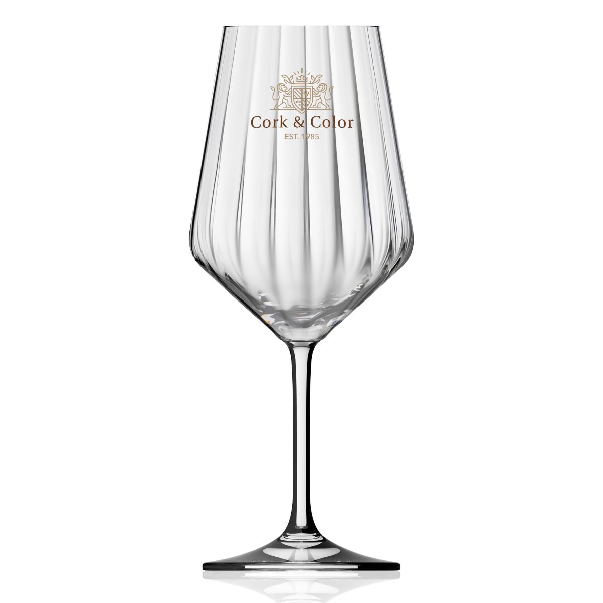 Glazen Melody lines wijnglas 53 cl. met CorkColor-logo in meerdere kleuren, zichtbaar op de voorzijde van de kelk.