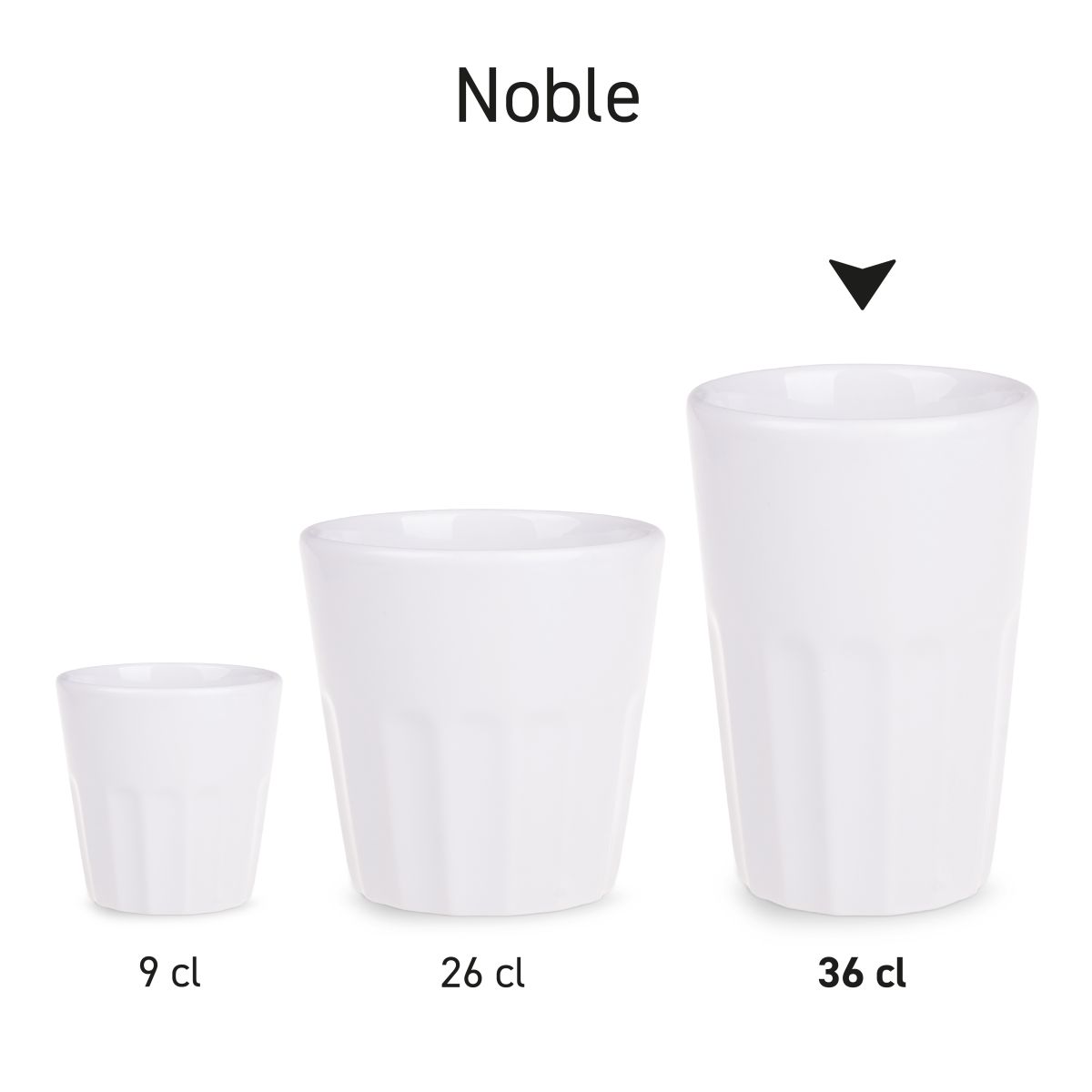 Serie Noble bekers van porselein overzichtelijk naast elkaar opgesteld.