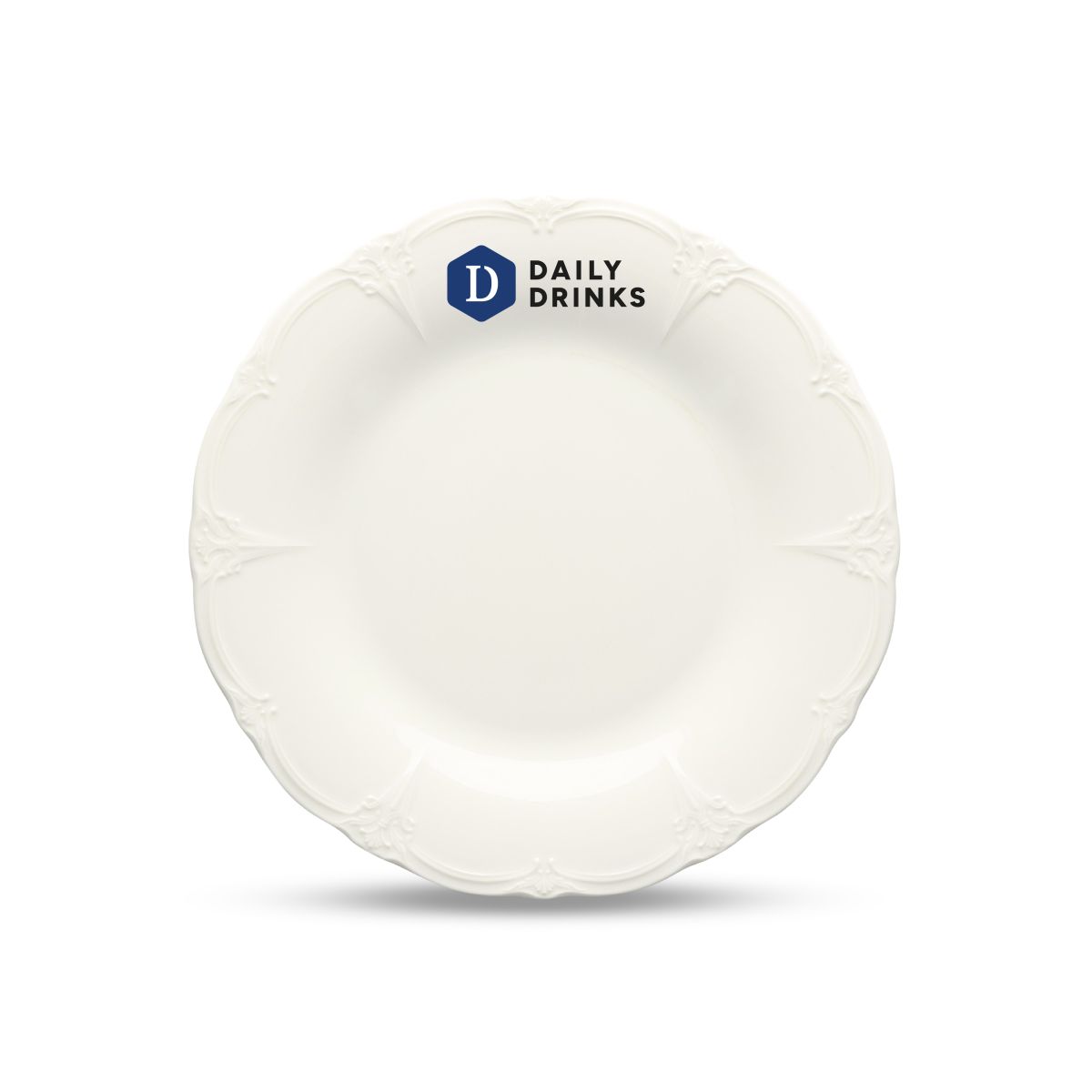 Porseleinen Retro bord 16 cm met meerkleurig logo van DailyDrinks zichtbaar op de voorzijde.