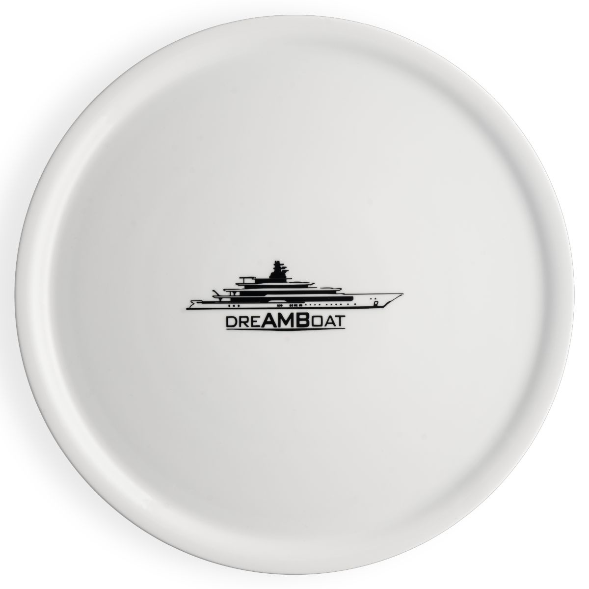 Wit porseleinen pizzabord 32 cm met éénkleurig dreAMBoat logo op vooraanzicht, centraal geplaatst op het bord