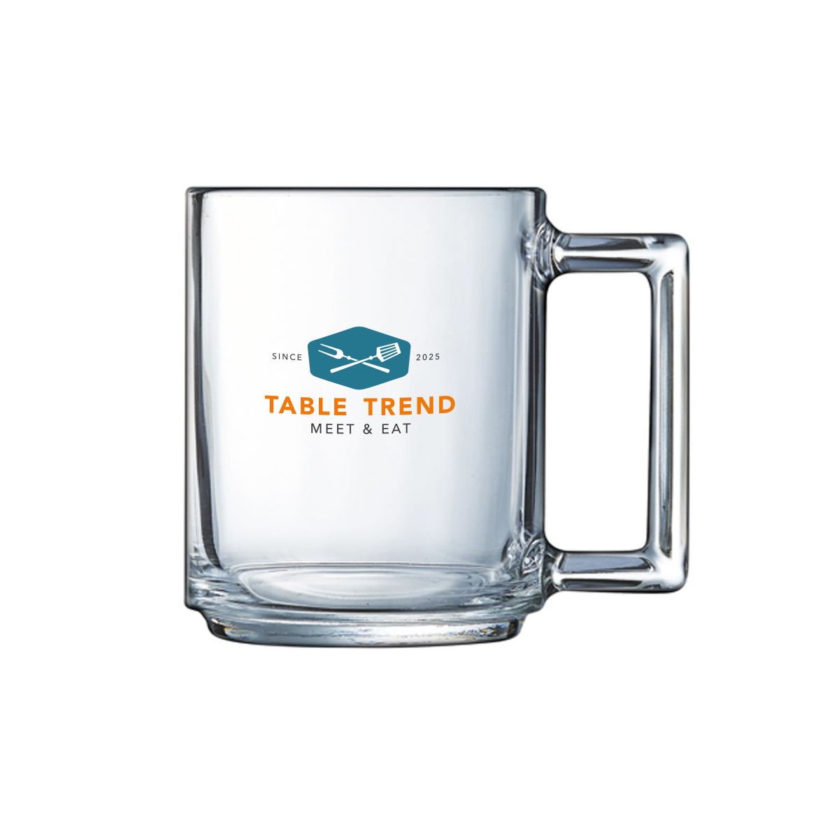 Theeglas Karo 25 cl in glas, vooraanzicht met meerkleurig TableTrend-logo op het gladde glasoppervlak