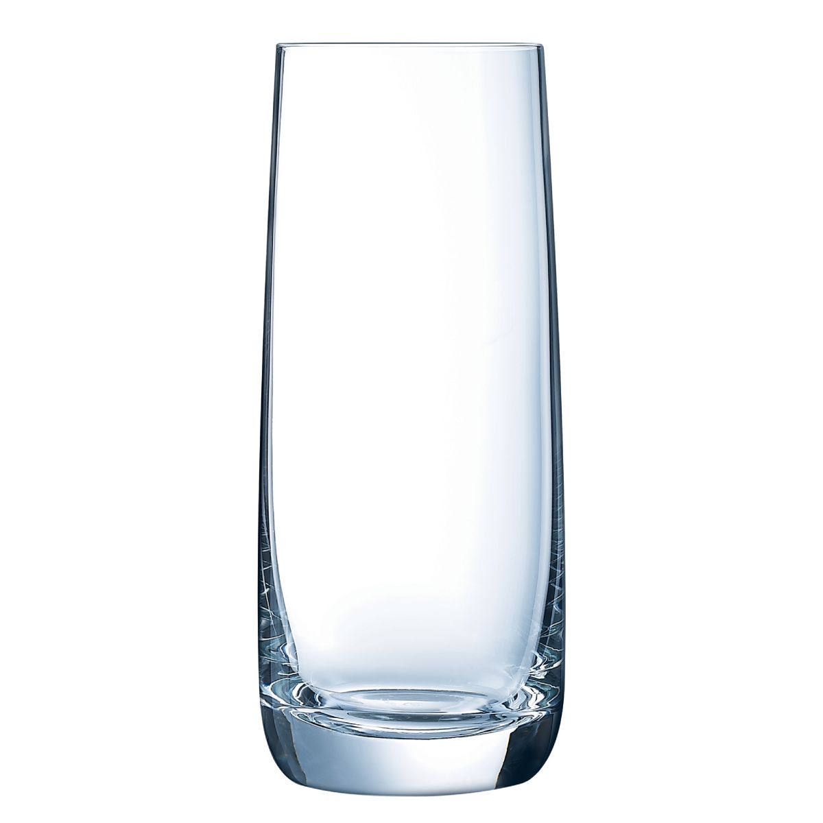 Heldere vooraanzichtfoto van het Vigne glas 45 cl. met slanke en hoge glasvorm.