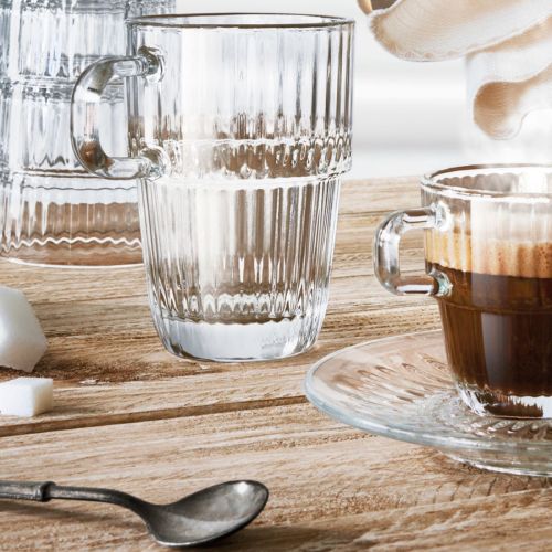 Sfeerbeeld van Barshine Latte glas 31,5 cl. in een realistische omgeving.
