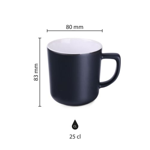 Infographic toont de productafmetingen van keramische mok Rico Supreme 25 cl. vanuit meerdere hoeken.