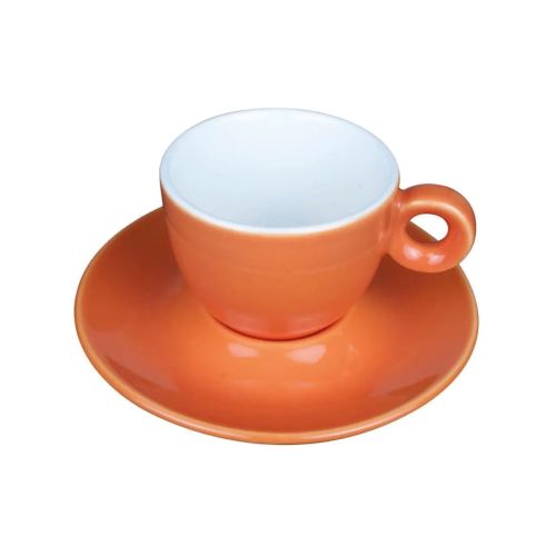 Vooraanzicht van Bola koffie 15 cl. set in oranje-wit porselein, met bolle vorm en glad oppervlak.