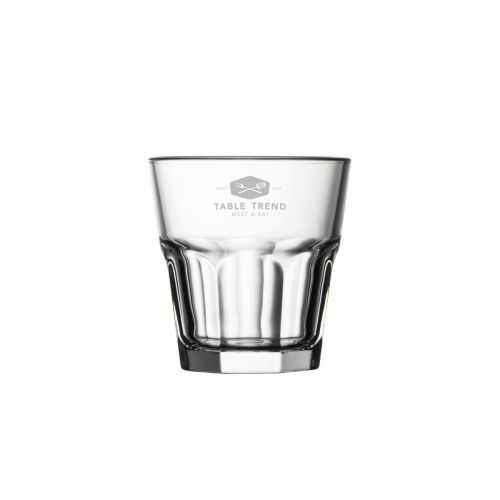 Glas van 20,8 cl. met fijne gravure van TableTrend-logo, subtiel zichtbaar op de voorkant.