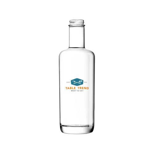 Fles Oxygen 0,5 liter met meerkleurig bedrukt logo TableTrend op de voorzijde van het glas.