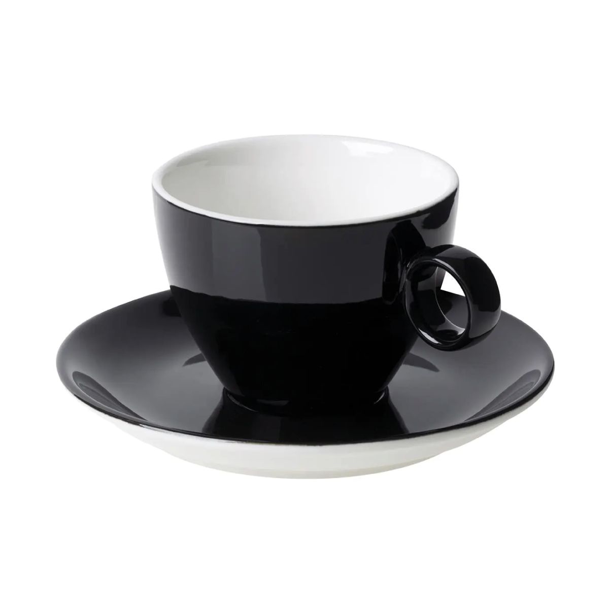Vooraanzicht van Bart cappuccino 23 cl. SET van zwart-wit porselein, met ronde vorm en stevig oor.