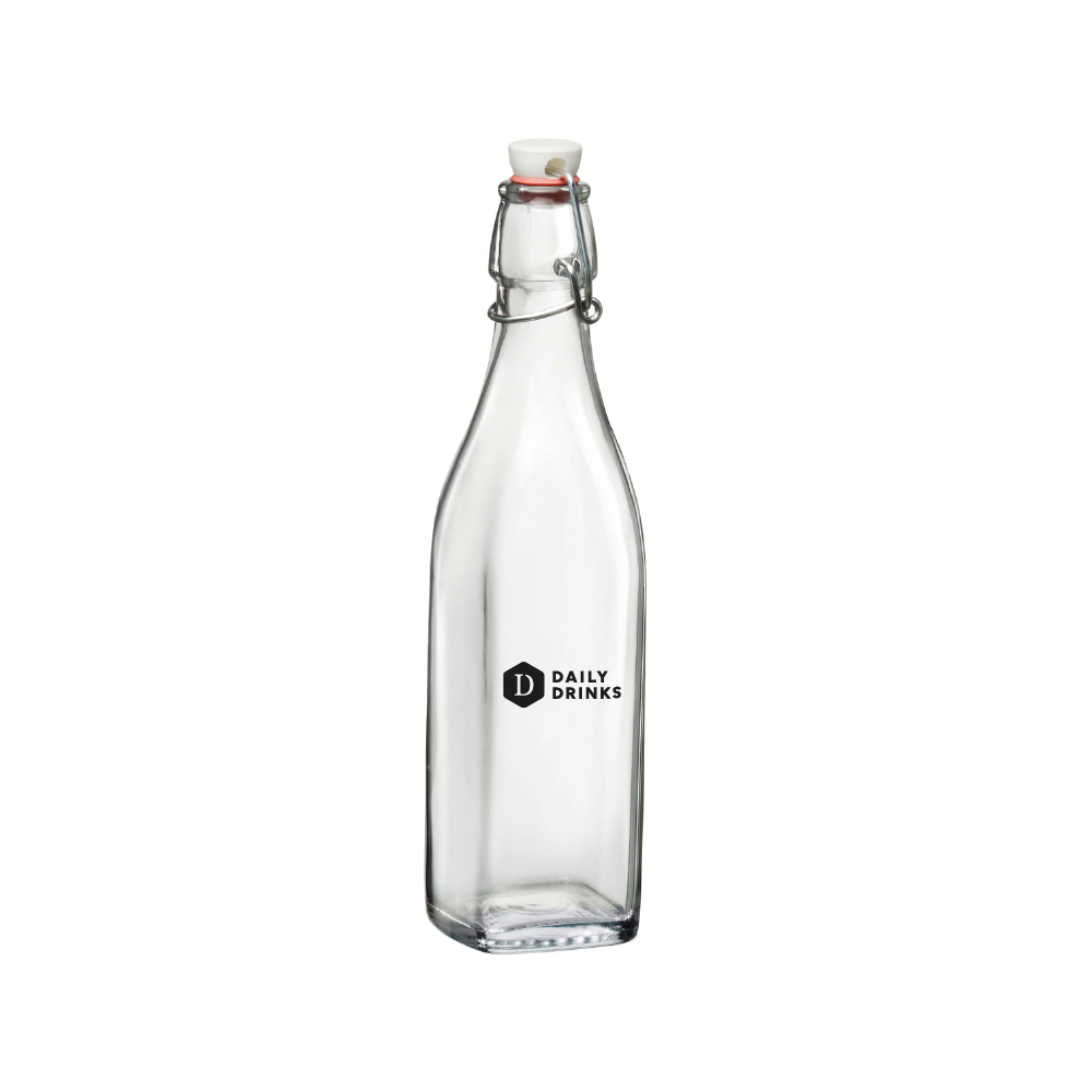 Vierkante beugelfles van 0,25 liter met zwart bedrukt DailyDrinks-logo in één kleur op de voorzijde.