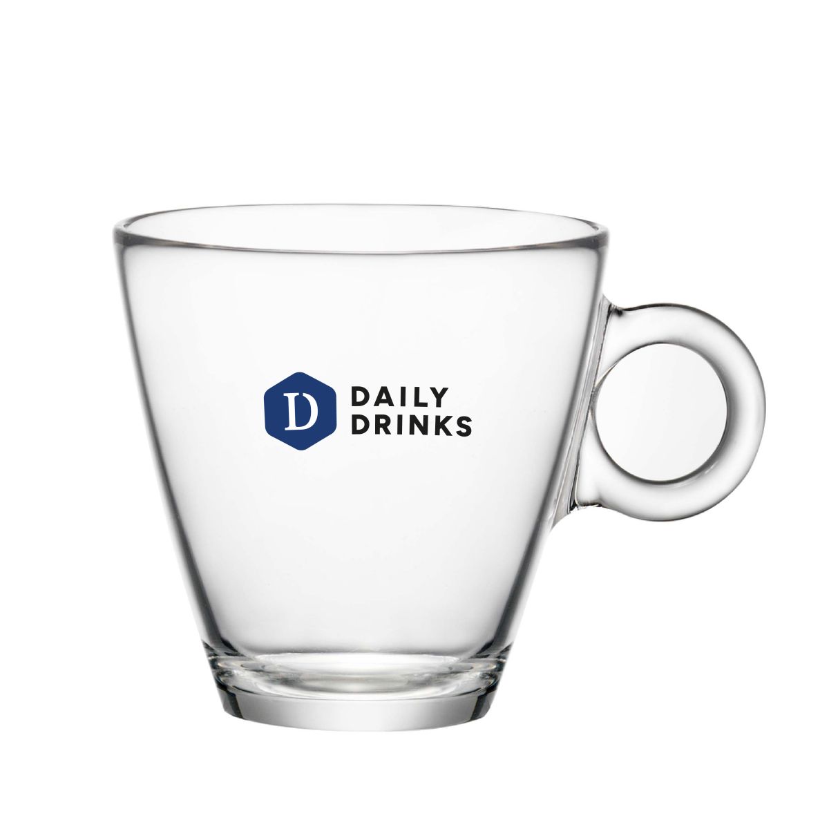 Glasheldere theekop 32 cl. bedrukt met kleurrijk DailyDrinks-logo op de voorkant van het glas.