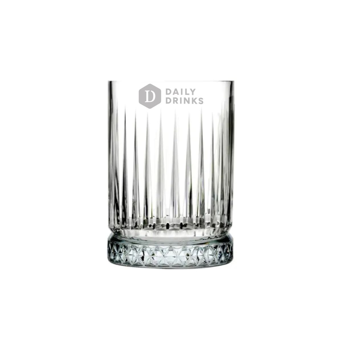 Shotglas 6 cl. met fijne gravure van het DailyDrinks-logo op de voorzijde.